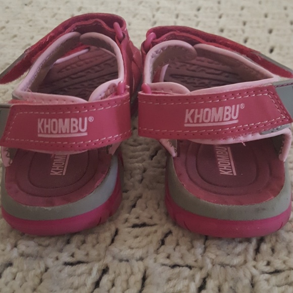 KHOMBU Sandals. - Picture 3 of 8